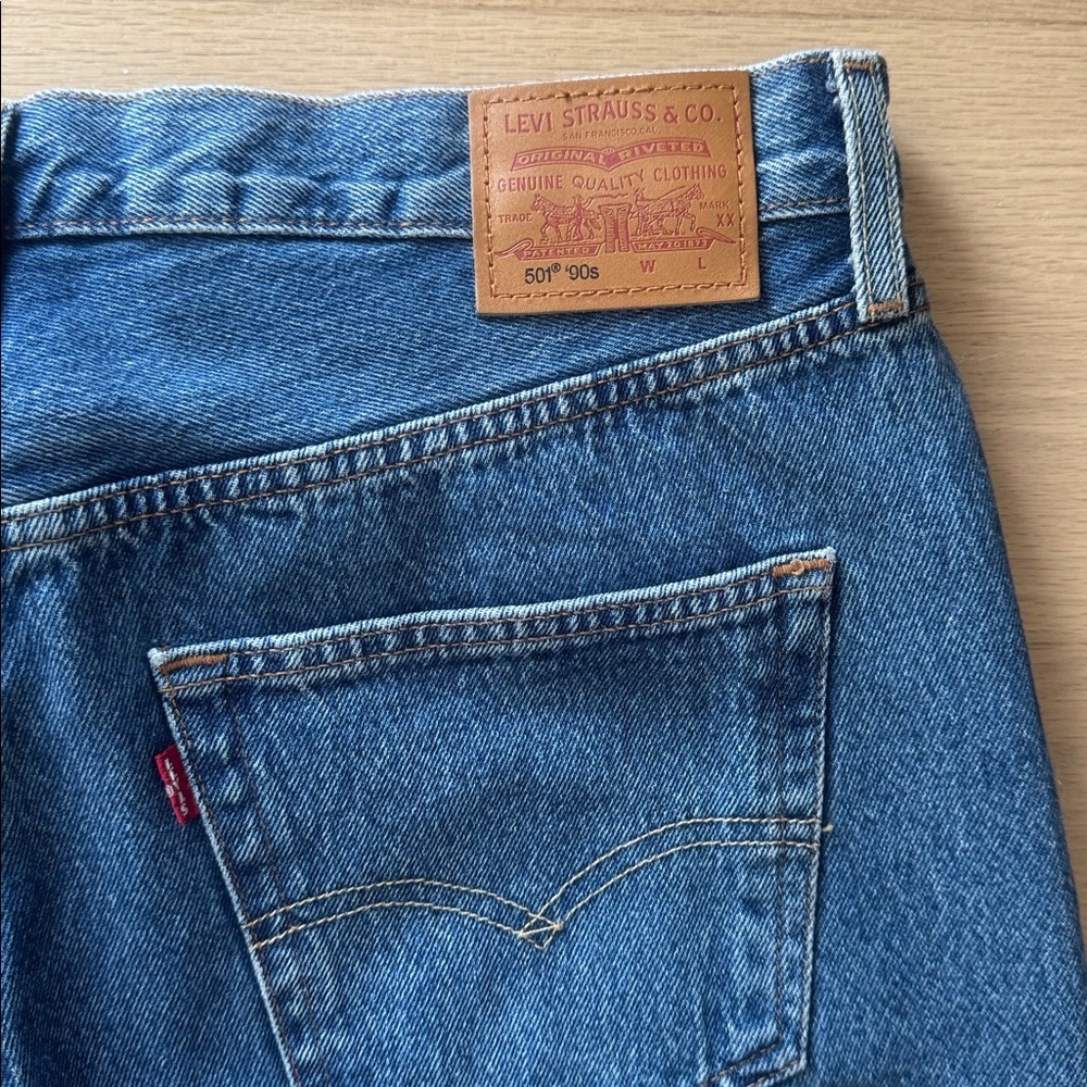 NWOT Levi’s 501 90’s Premium Men's Jeans 32x30 - Picture 10 of 12